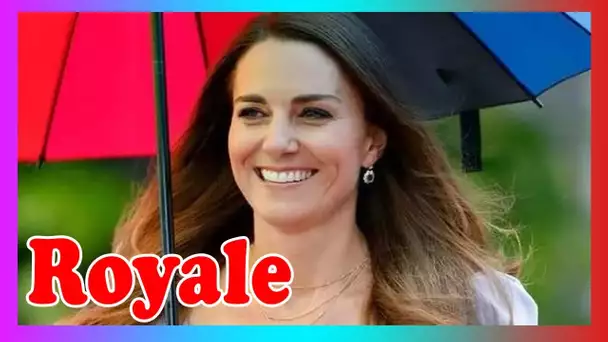 Queen Kate: Comment la tournée royale solo de Duchess m@rque un moment historique