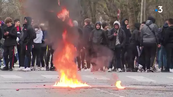 Tensions autour du lycée Jean-Perrin de Lambersart