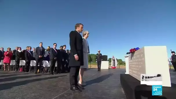 D-Day : Macron et May célèbrent côte à côte le D-Day