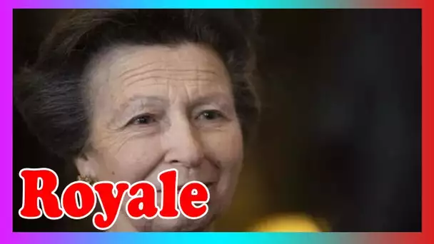 Comment la princesse Anne ''dynamite'' dirige le spectacle dans les coulisses: ''Archetype royal''