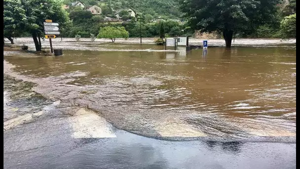 Inondations en Lozère : 24 heures après, le village de Sainte-Énimie victime de la crue sous le choc