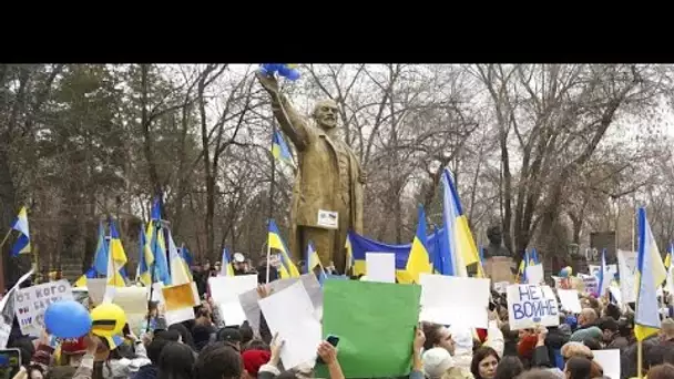 La Russie muselle l'opposition : 11 000 manifestants anti-guerre emprisonnés depuis le 24 février