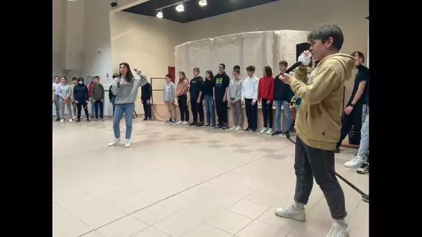 Slam, beat box, expression corporelle...le programme joyeux d'une classe de quatrième du Puy-de-Dôme