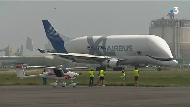 Saint-Nazaire : l'avion Beluga XL se pose pour la première fois