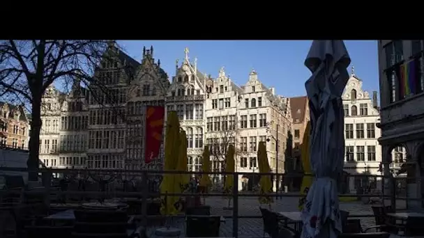 Quand les Néerlandais se ruent dans une Belgique plus détendue face au Covid