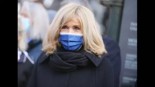 Brigitte Macron renvoyée dans ses cordes par son mari