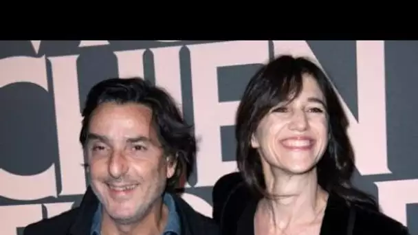 PHOTO Charlotte Gainsbourg publie une photo rare et intime de son couple avec Yvan Attal