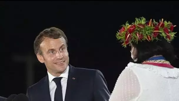 Emmanuel Macron seul en Polynésie : cette blague osée sur Brigitte Macron