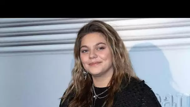 Louane : sa mère ne voulait pas qu’elle fasse de la chanson