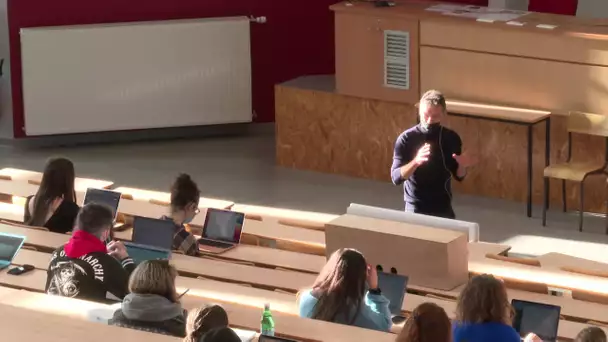 Covid : retour des jauges à l'université de Poitiers