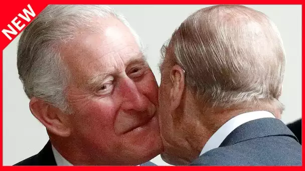 ✅  Le prince Charles jeune et élégant : ces images de nouveau dévoilées pour un bel anniversaire