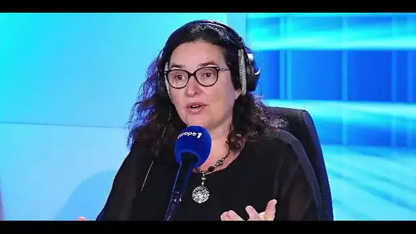 Eve Roger, couronnée du jour pour sa chronique sur les cadeaux de Noël qui ne plaisent pas