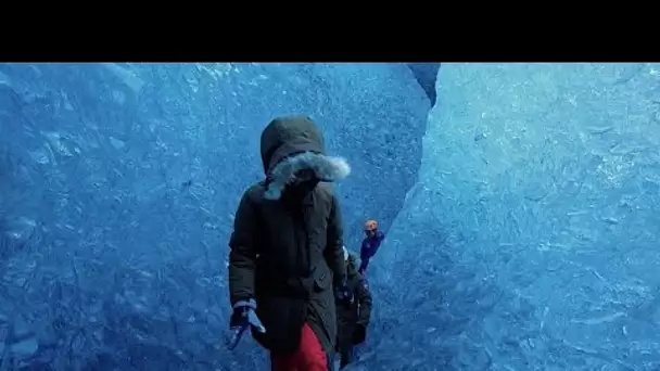 No Comment : voyage au centre d'un glacier en péril