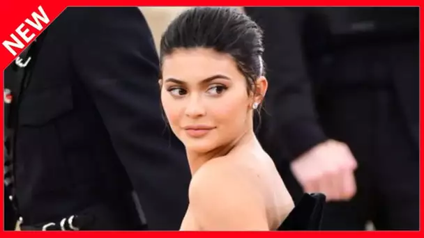 ✅  Kylie Jenner menteuse ? Forbes lui retire son titre de milliardaire