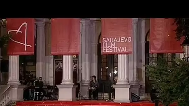 Le Festival du film de Sarajevo en ligne et sur tapis rouge