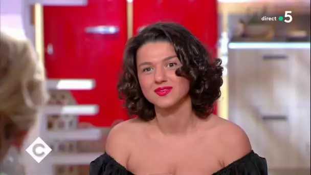 La virtuose Khatia Buniatishvili ! - C à Vous - 30/04/2019