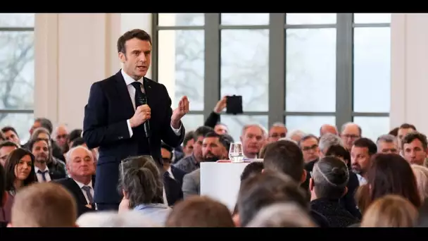 Présidentielle : à Pau, Emmanuel Macron bousculé sur le climat