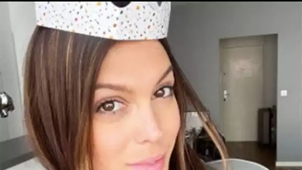 Iris Mittenaere topless dans le lit de sa chambre d'hôtel : une photo enflamme...