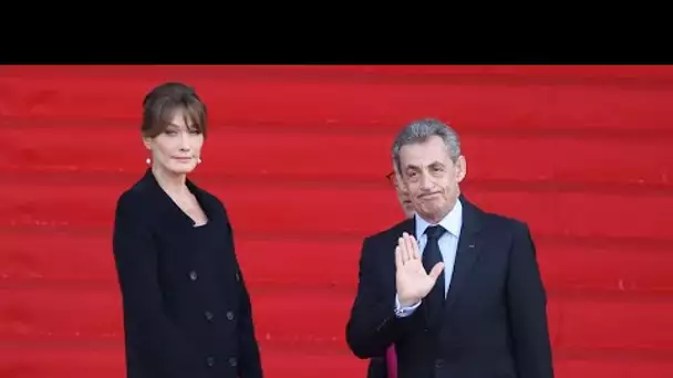 La mère de Carla Bruni infidèle, “mais avec respect et dignité”