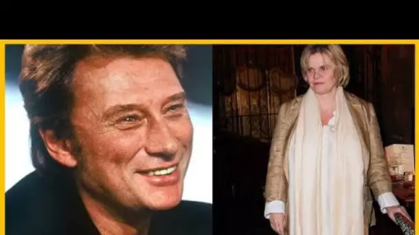 Isabelle Nanty sous le charme de Johnny Hallyday, elle raconte un tendre souvenir