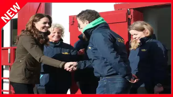 ✅  Apparition surprise de Kate Middleton en Irlande du Nord : ce que cache ce déplacement