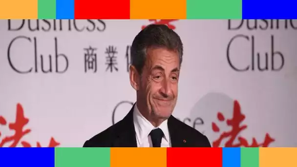 « Mais ils sont nuls  Nuls, nuls, nuls  »  Nicolas Sarkozy atterré par les communicants d'Emmanuel