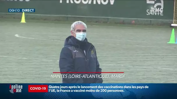 Nantes: Raymond Domenech chahuté par les supporters lors de son premier entraînement