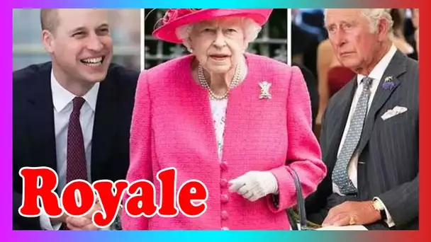 William plane au-dessus du prince Charles alors que le Royaume-Uni s0utient Duke pour suivre Queen