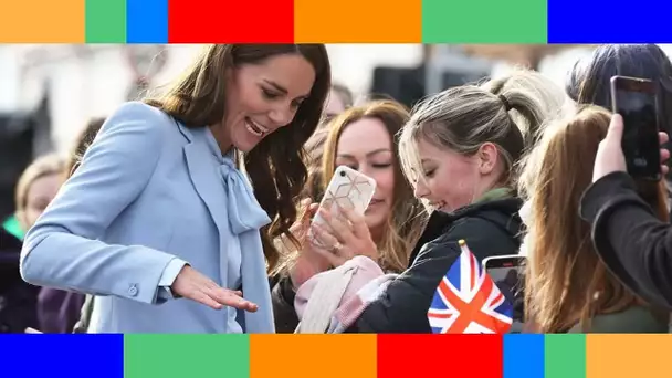 "L'Irlande appartient aux Irlandais" : la réponse parfaite de Kate Middleton prise à partie à Belfas