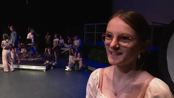 Olympe, enfant de la lune, joue dans une comédie musicale à Poitiers