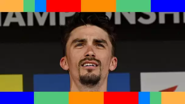 ✟  Julian Alaphilippe : le champion très ému à l'évocation de la mort récente de son père