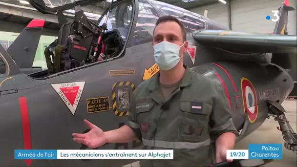 Formation des officiers mécaniciens à la base aérienne de Rochefort