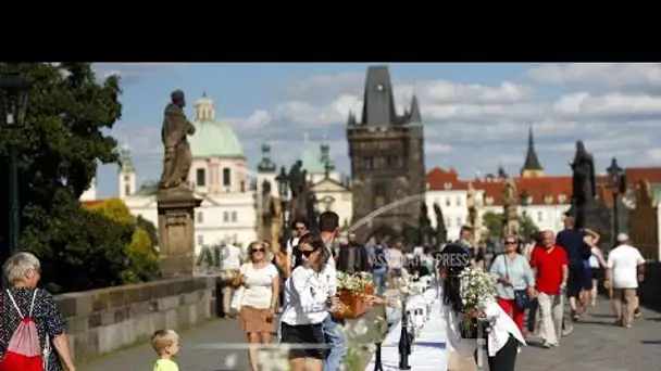 Comme un air de liberté à Prague avec la levée de la plupart des restrictions anti-covid-19