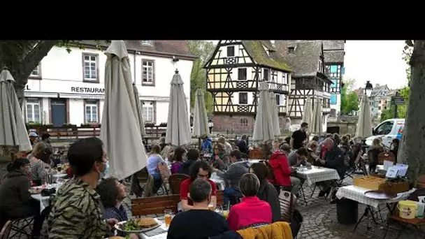 Covid-19 : en terrasse ou au cinéma, la France retrouve un peu de liberté